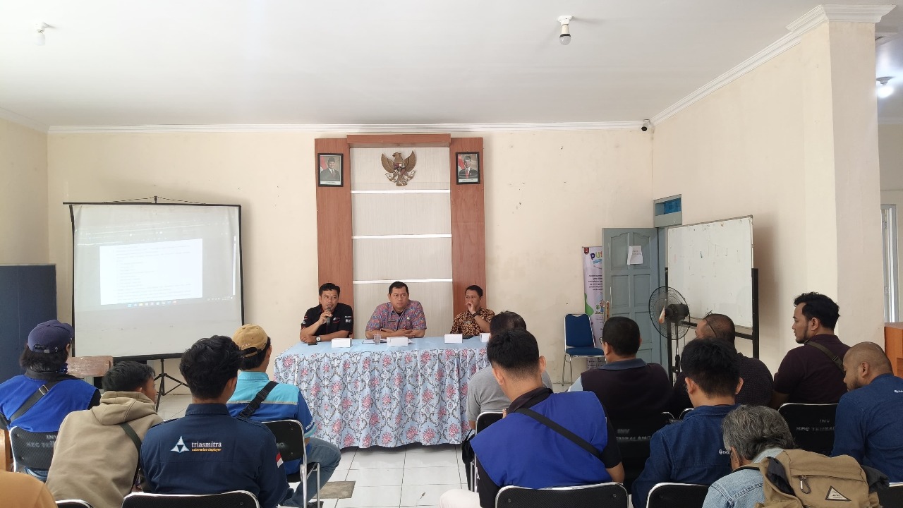 Diskominfo Kota Semarang Hadiri Rapat Koordinasi Pendirian dan Perapihan Kabel FO di Jl. Banjarsari